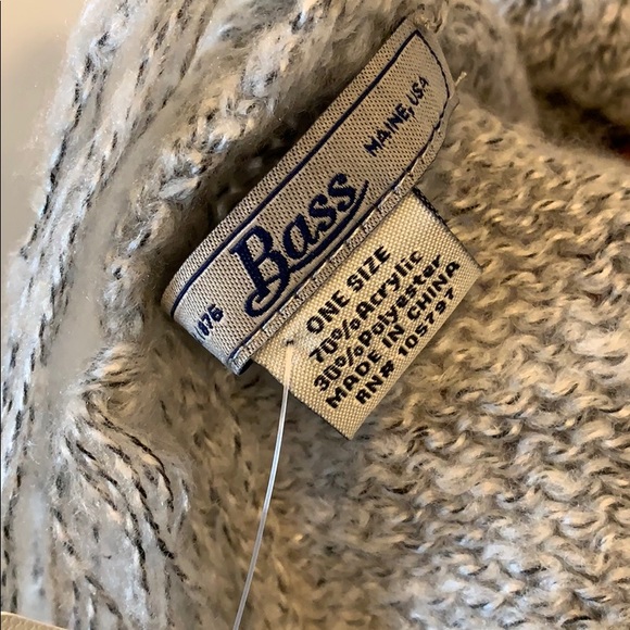 Bass Co Poncho - Picture 4 of 5